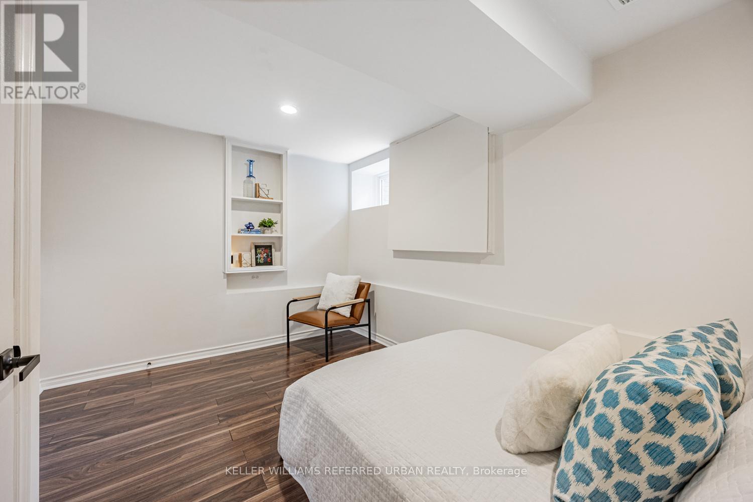 257 Montrose Avenue, Toronto, Ontario  M6G 3G6 - Photo 35 - C12180209