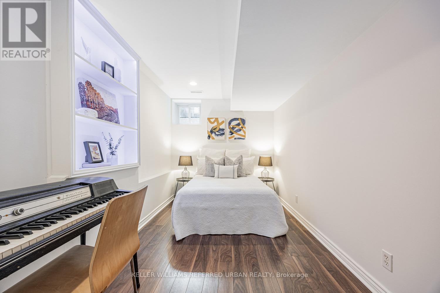 257 Montrose Avenue, Toronto, Ontario  M6G 3G6 - Photo 36 - C12180209