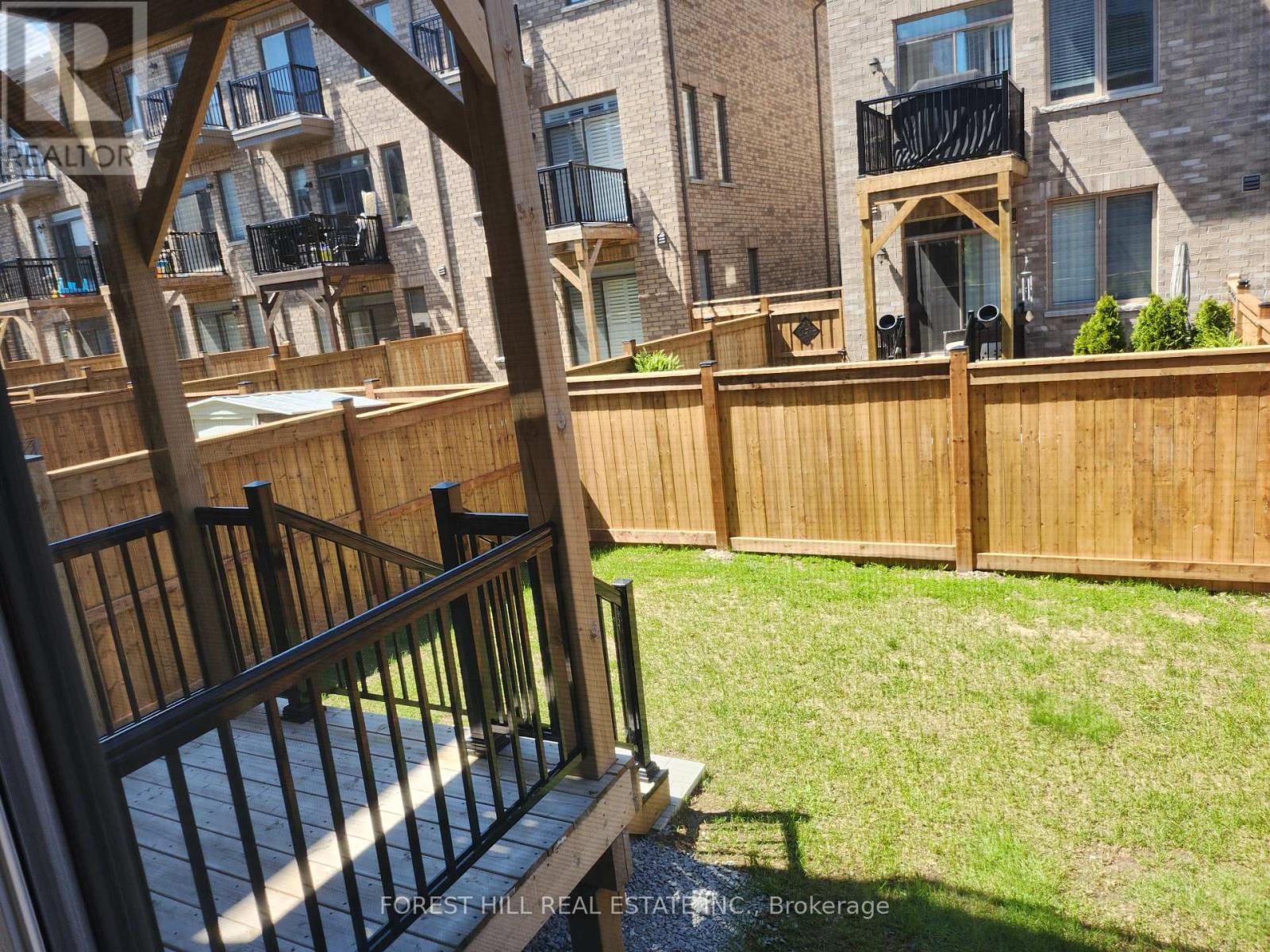 18 Kingfisher Way, Whitby, Ontario  L1P 0K3 - Photo 21 - E12176232