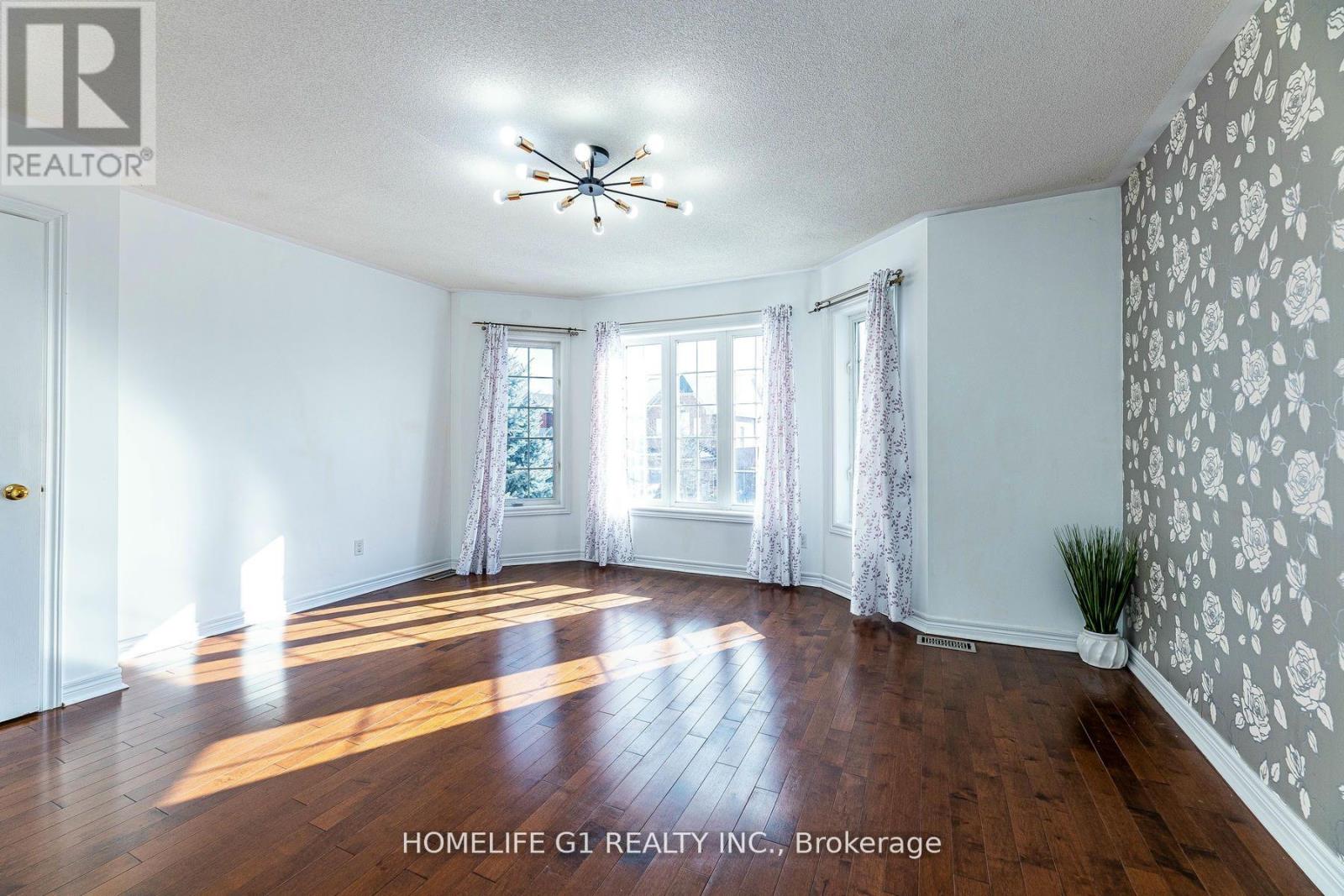 25 Oblate Crescent, Brampton, Ontario  L6Y 0K2 - Photo 25 - W12180076