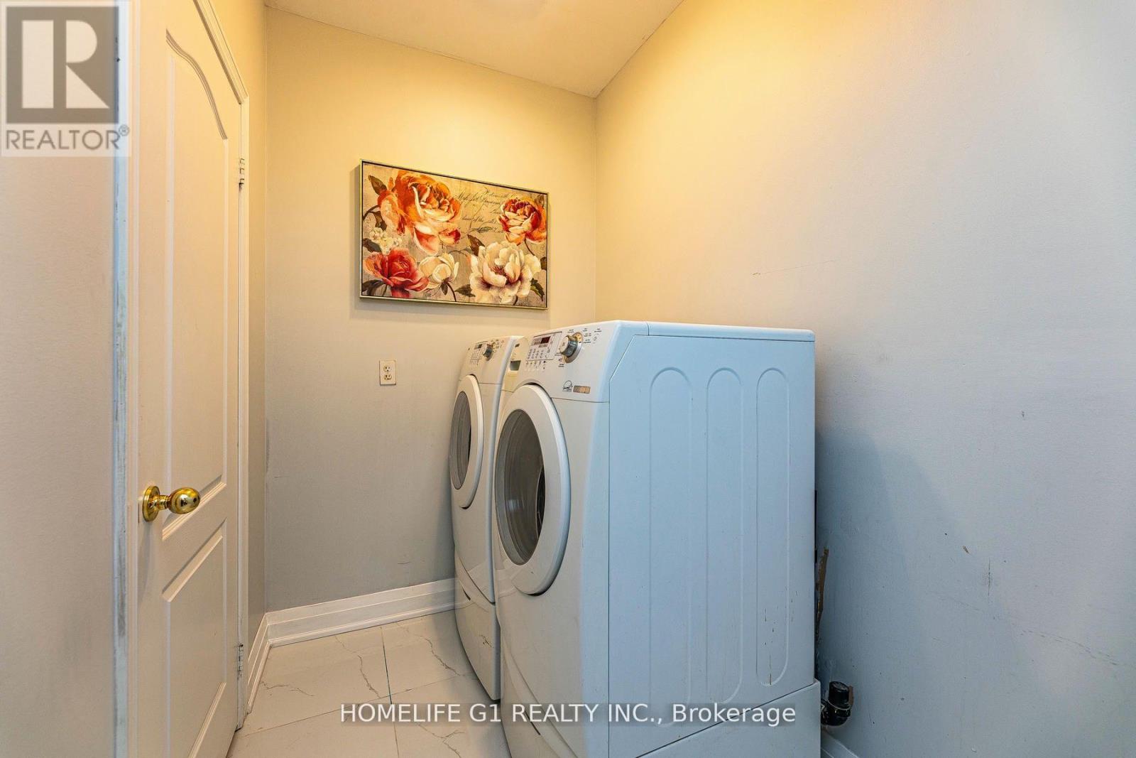 25 Oblate Crescent, Brampton, Ontario  L6Y 0K2 - Photo 6 - W12180076