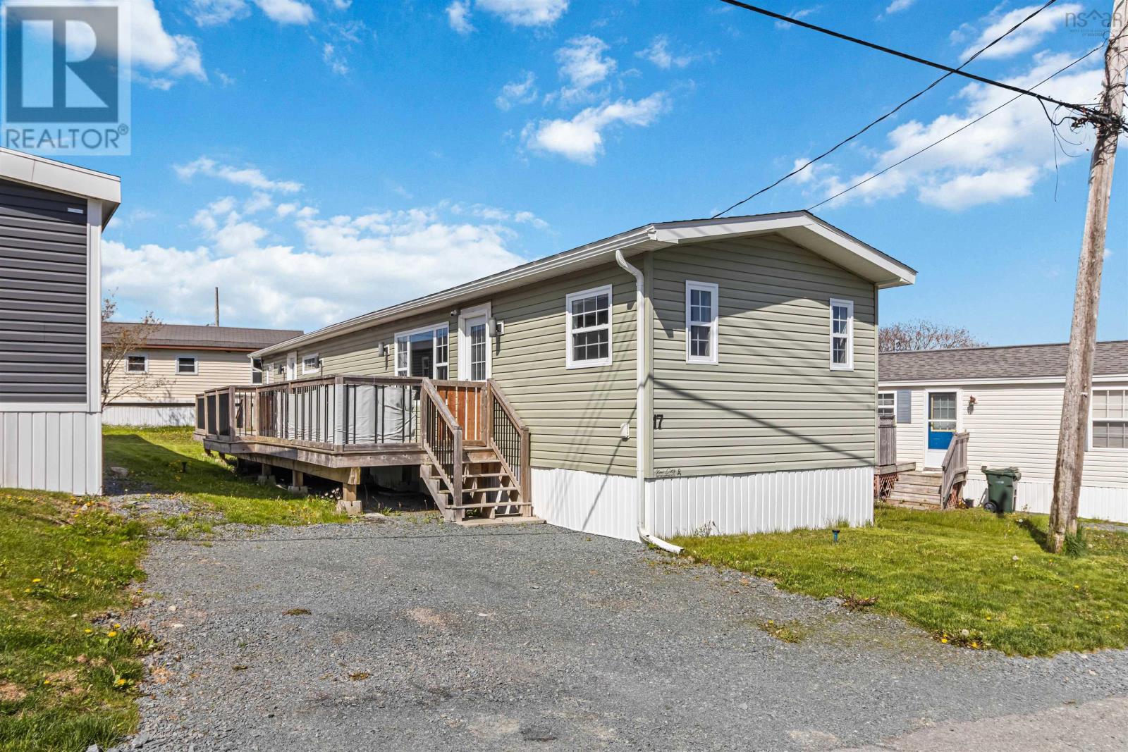 Property at 17 Ahcroft Avenue image 4