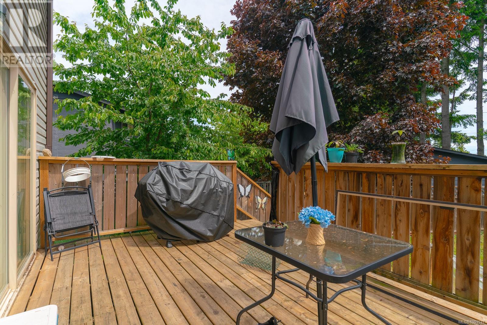 Property at 4131/4133 Departure Bay Rd image 1
