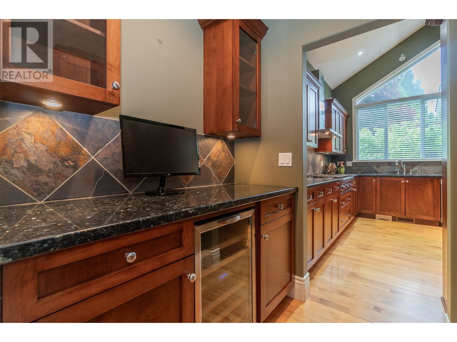24246 Mcclure Drive, Maple Ridge, British Columbia  V2W 2E5 - Photo 14 - R3007462