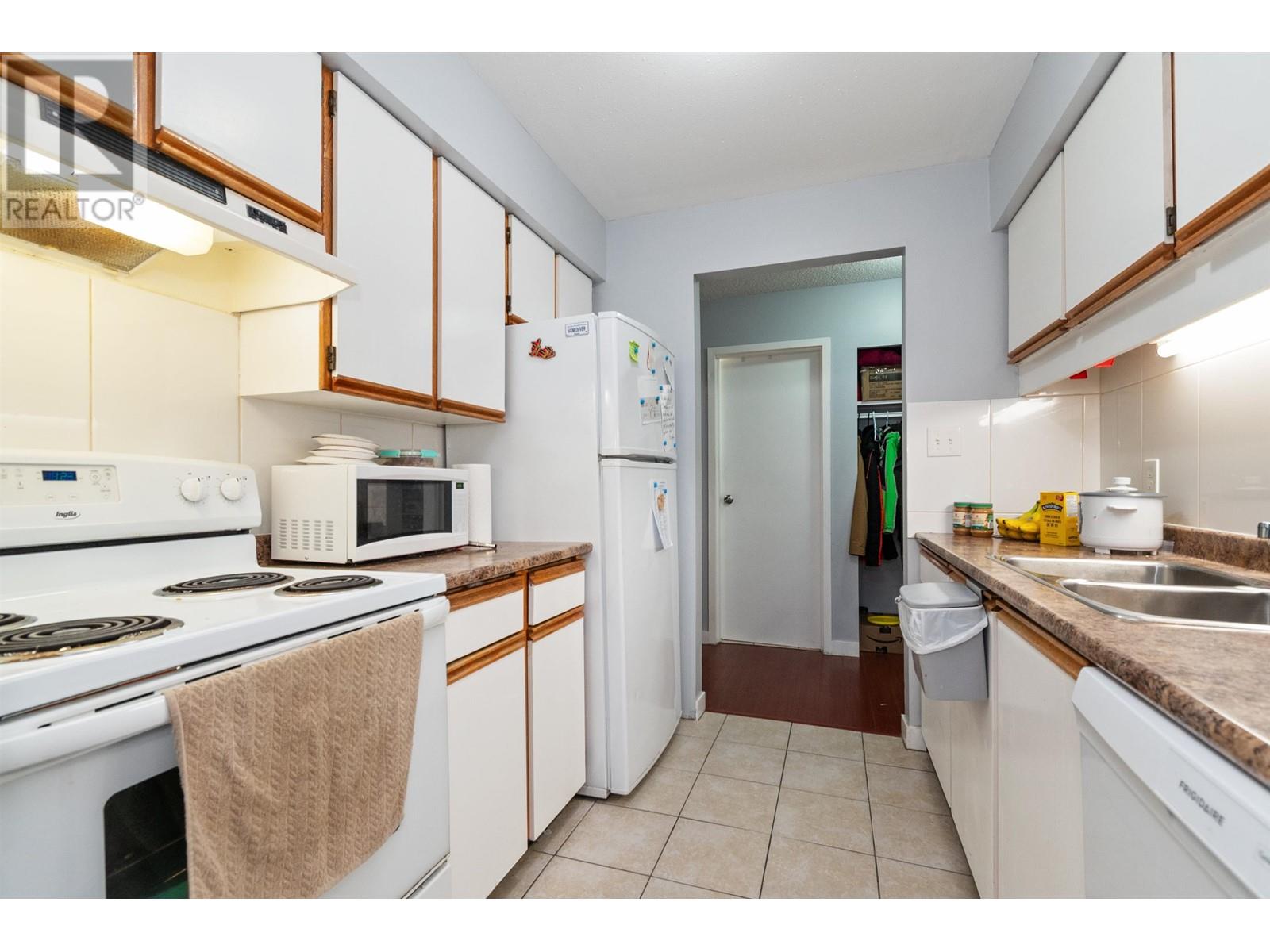 316 385 Ginger Drive, New Westminster, British Columbia  V3L 5L6 - Photo 5 - R3008289
