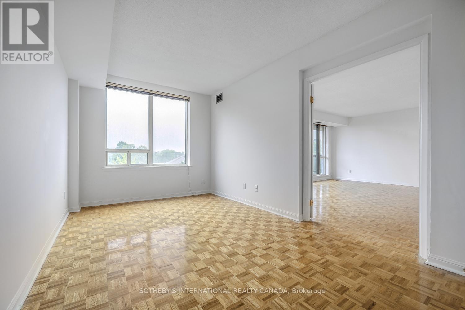 501 - 96 Fifeshire Road, Toronto, Ontario  M2L 2X9 - Photo 21 - C12178541