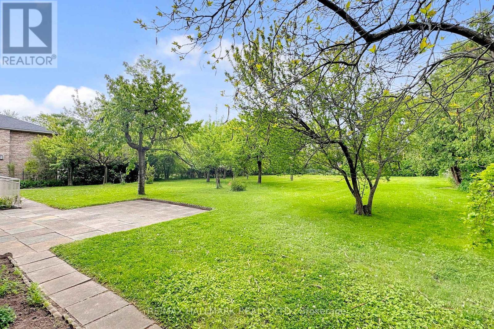 19 Hillside Avenue, Vaughan, Ontario  L4K 1W9 - Photo 41 - N12172808