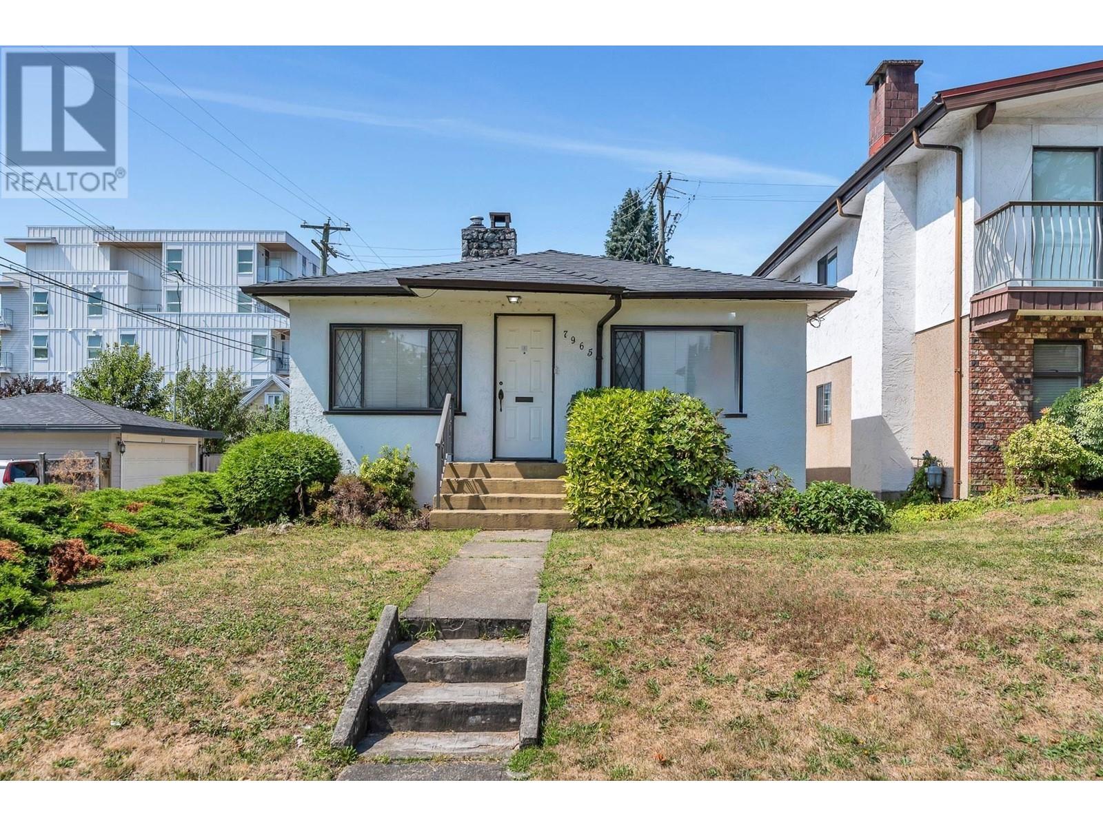 7965 Ontario Street, Vancouver, British Columbia  V5X 3E2 - Photo 1 - R3008188