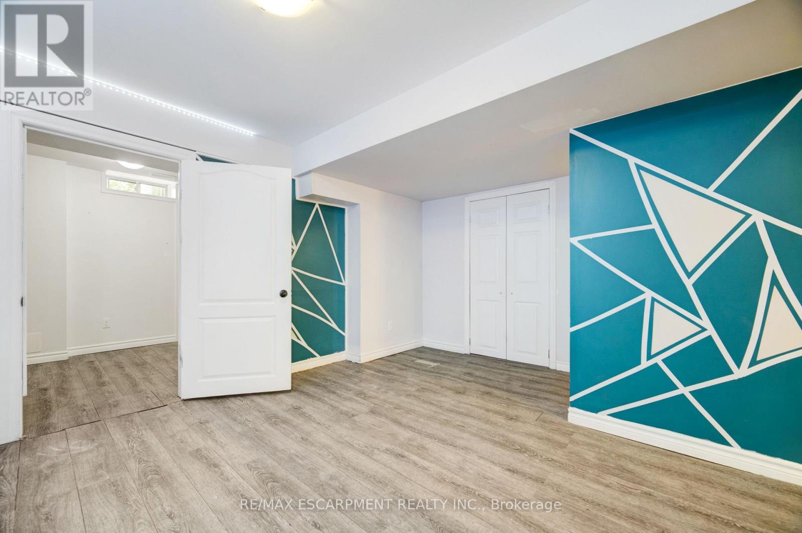 68 Stonecairn Drive, Cambridge, Ontario  N1T 1W3 - Photo 15 - X12180200
