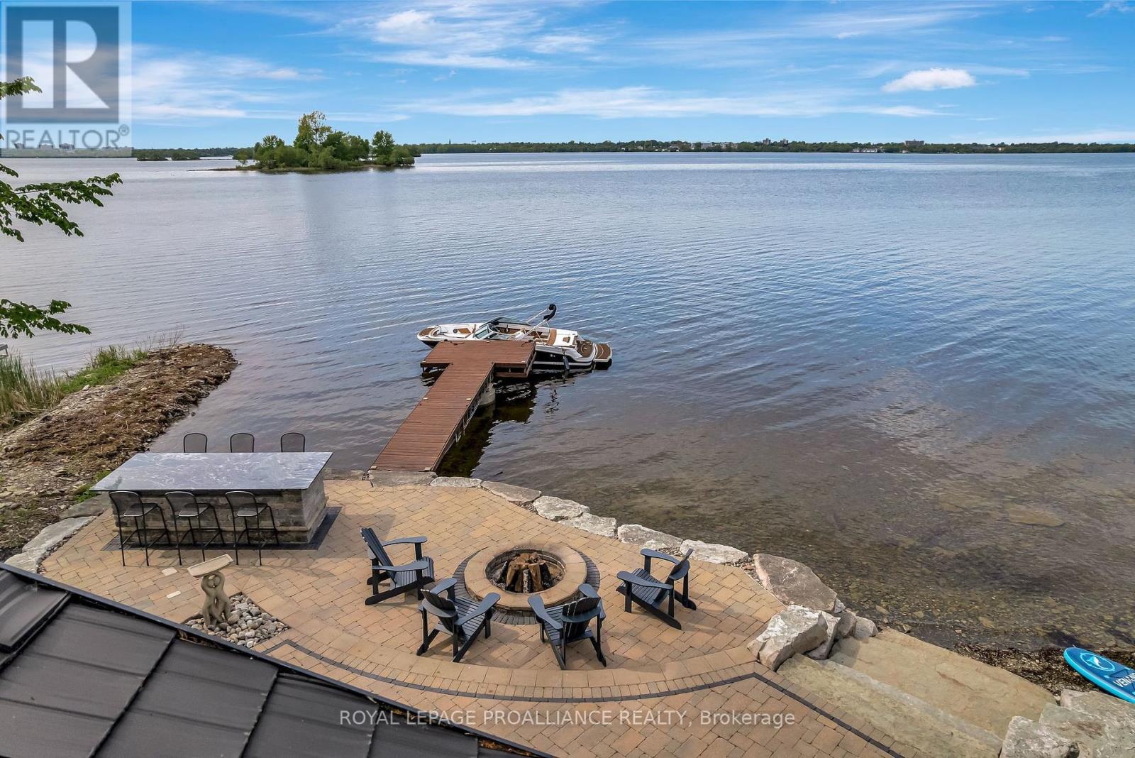 441b Massassauga Road, Prince Edward County (Ameliasburg Ward), Ontario  K8N 4Z7 - Photo 42 - X12180243
