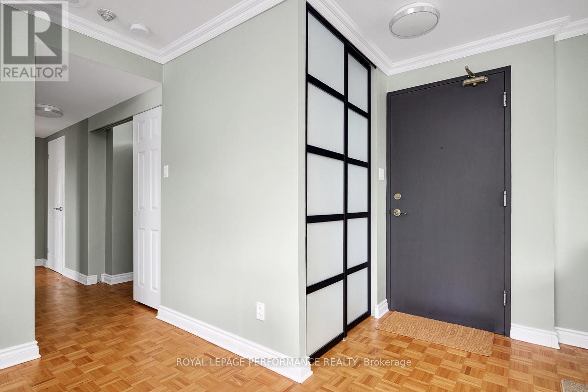 Property at 302 - 2871 RICHMOND ROAD image 3