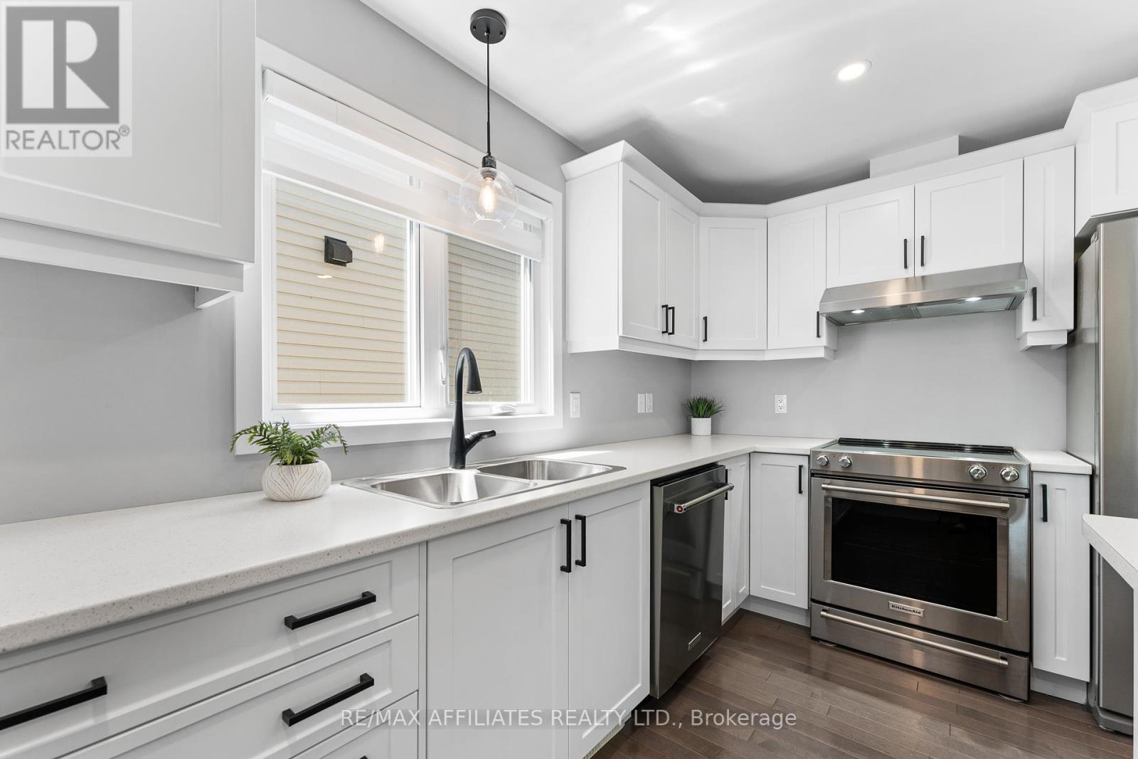 156 Hybrid Street, Russell, Ontario  K0A 1W0 - Photo 24 - X12180258
