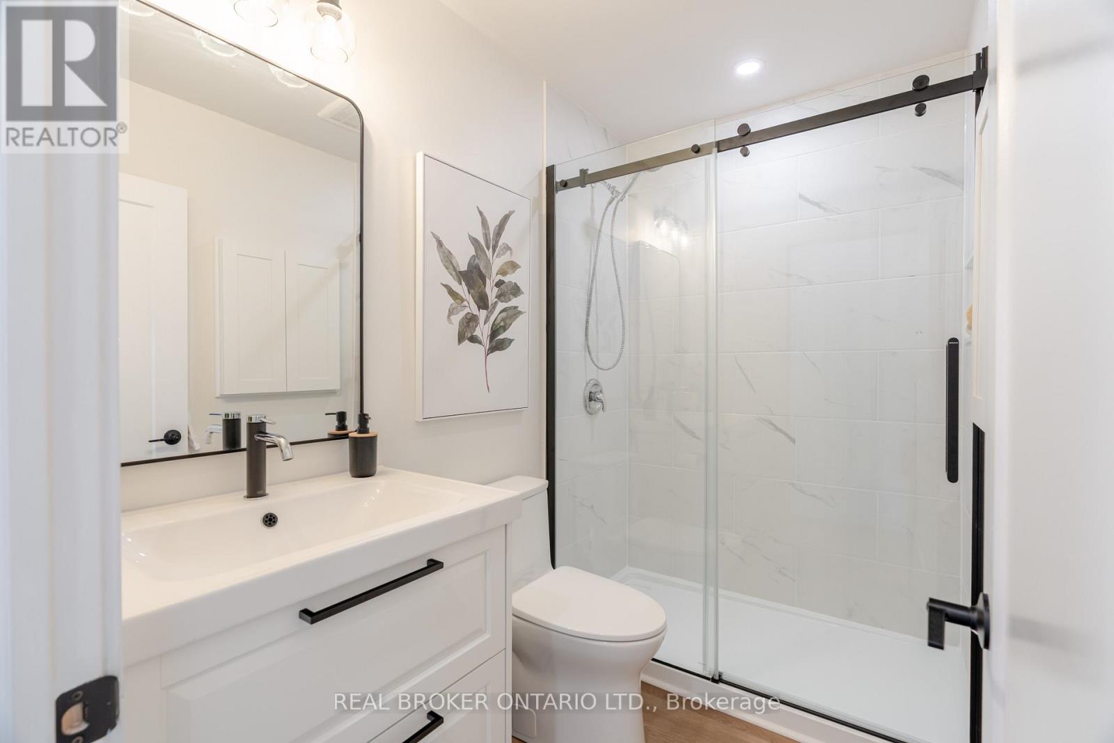 1670 Athans Avenue, Ottawa, Ontario  K1T 1L1 - Photo 22 - X12180259