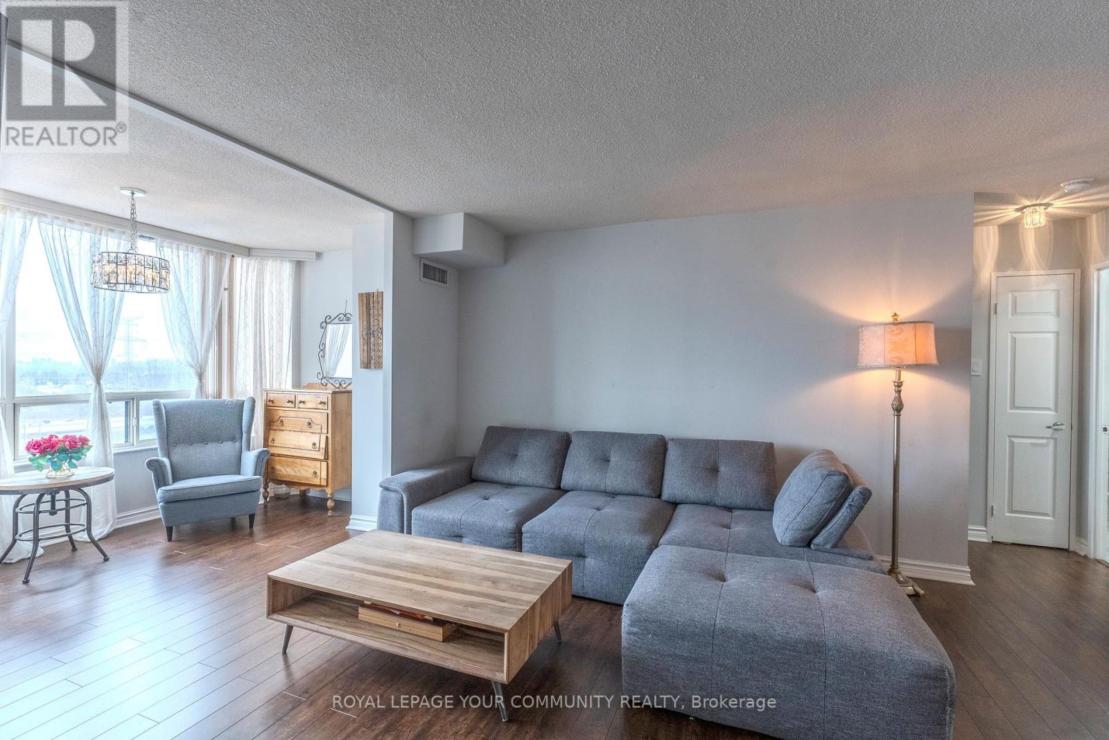 1002 - 8501 Bayview Avenue, Richmond Hill, Ontario  L4B 3J7 - Photo 11 - N12080303