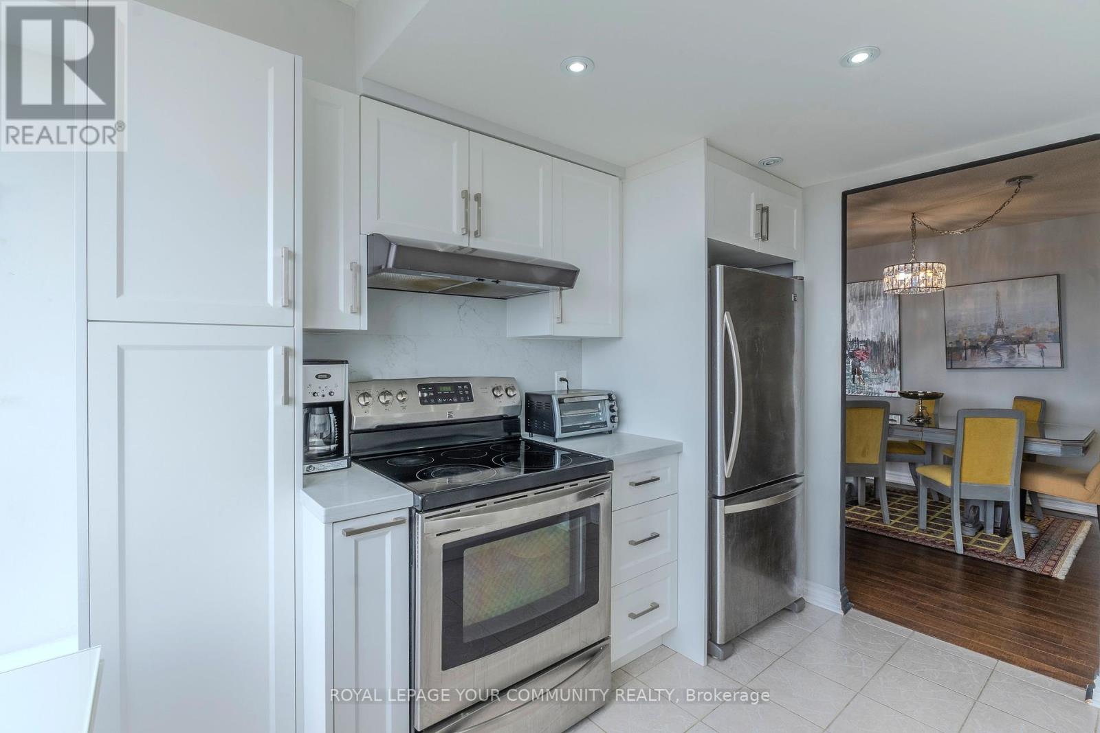 1002 - 8501 Bayview Avenue, Richmond Hill, Ontario  L4B 3J7 - Photo 15 - N12080303