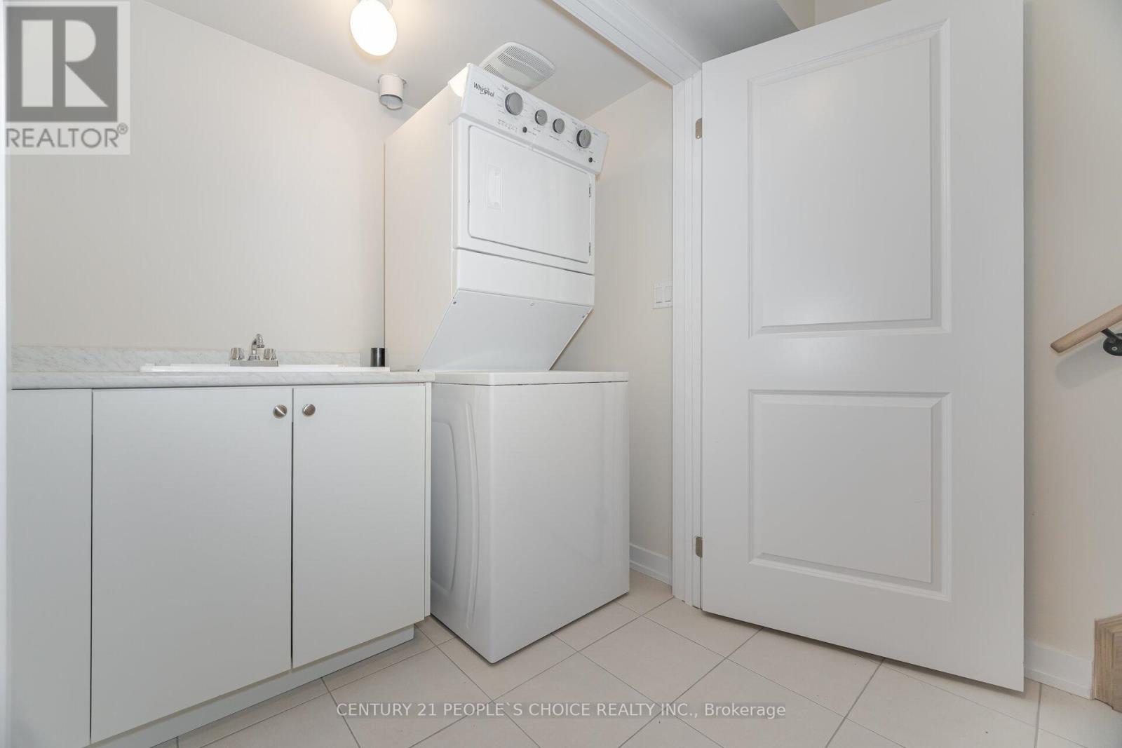 7 Chiffon Street, Vaughan (Steeles West Industrial), Ontario  L4L 1V8 - Photo 10 - N12180227