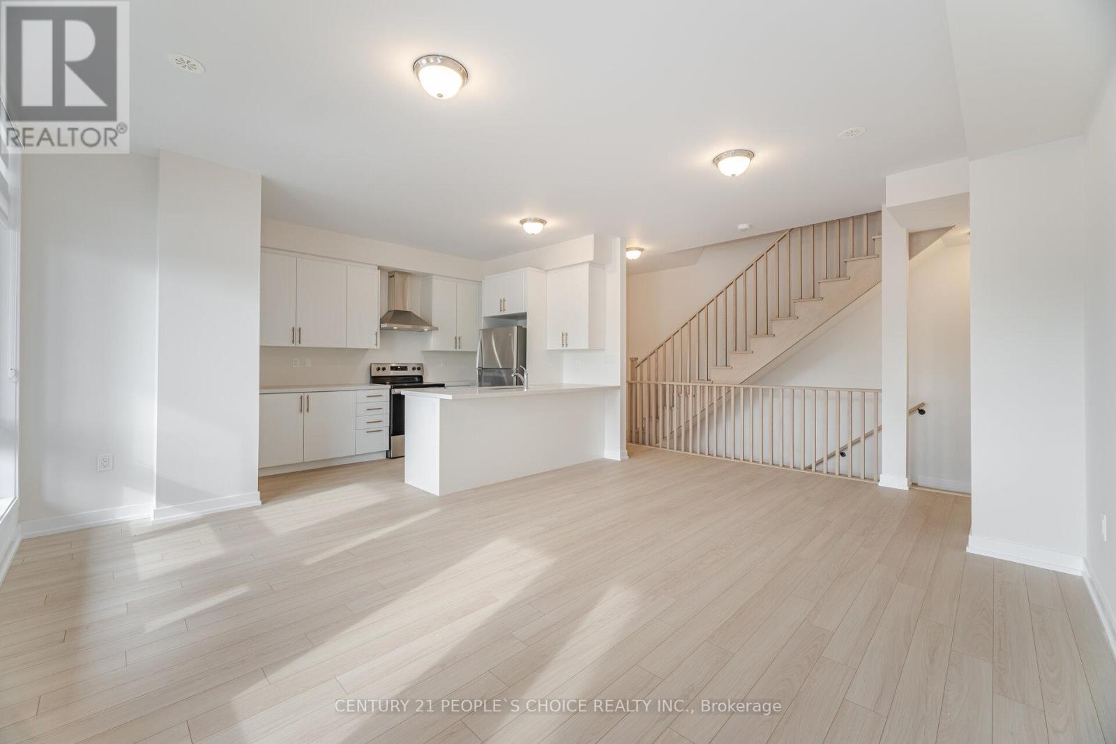 7 Chiffon Street, Vaughan (Steeles West Industrial), Ontario  L4L 1V8 - Photo 16 - N12180227