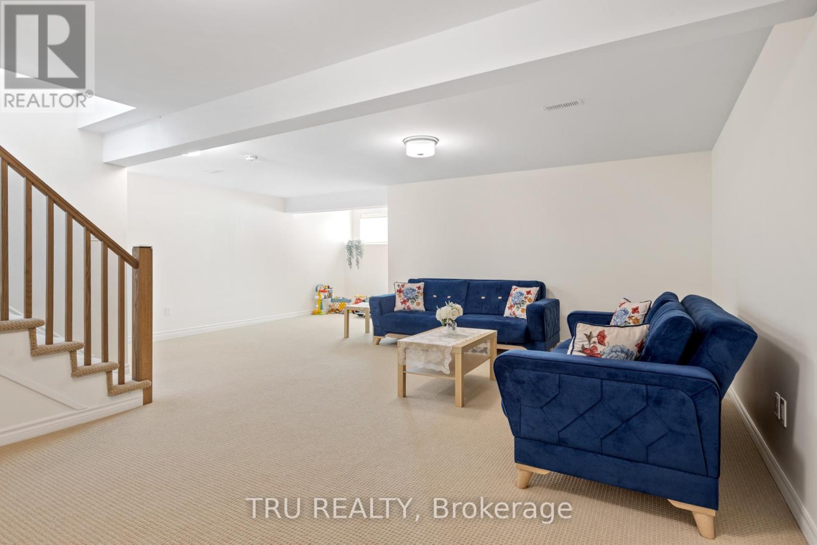 246 Maygrass Way, Ottawa, Ontario  K2S 2K9 - Photo 32 - X12114313