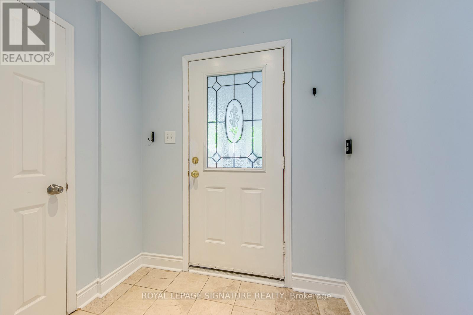 71 - 5659 Glen Erin Drive, Mississauga, Ontario  L5M 5P2 - Photo 3 - W12180267