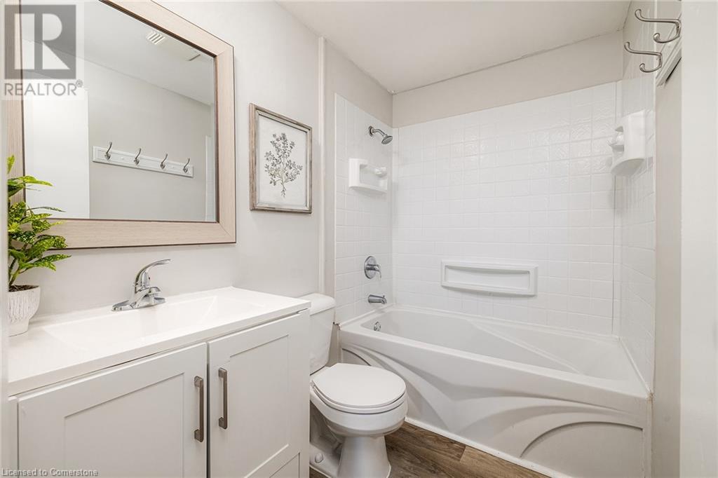 25 Thaler Avenue Unit# 12, Kitchener, Ontario N2A 1R3 - Photo 14 - 40730616