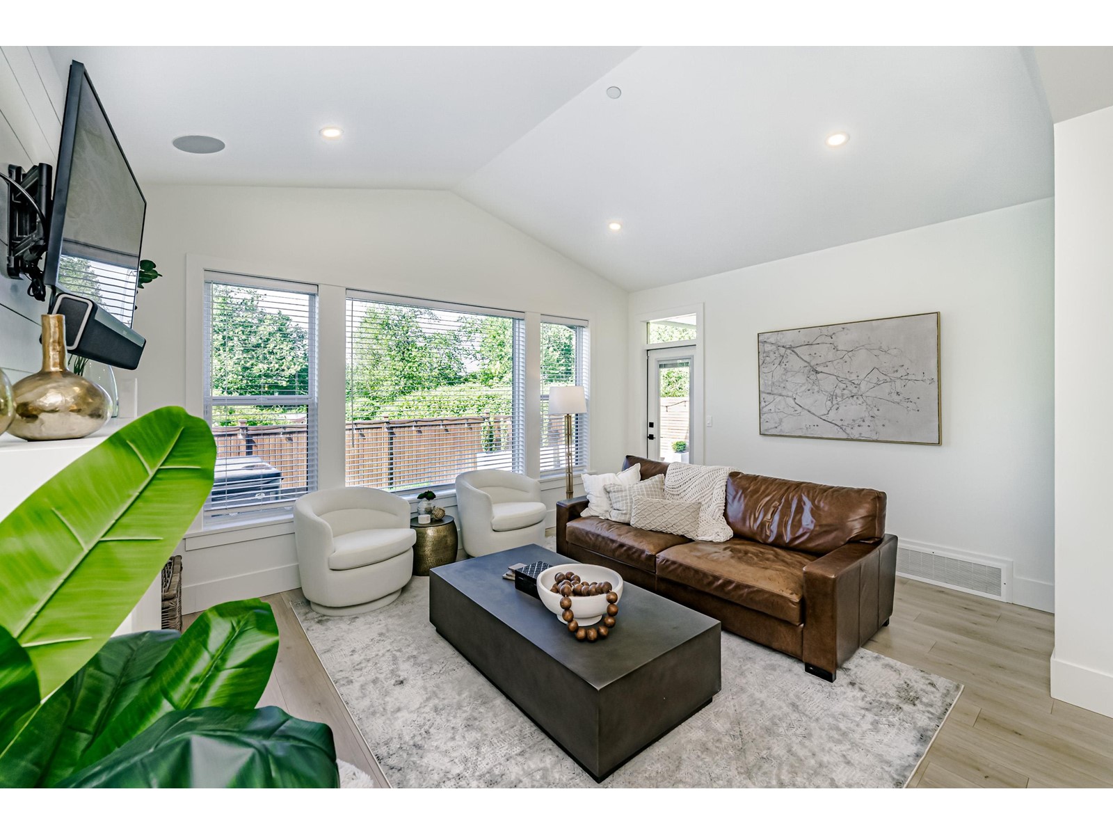 Property at 53 46211 PROMONTORY ROAD image 3