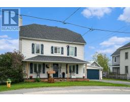 30 QUEEN STREET, North Stormont, Ontario
