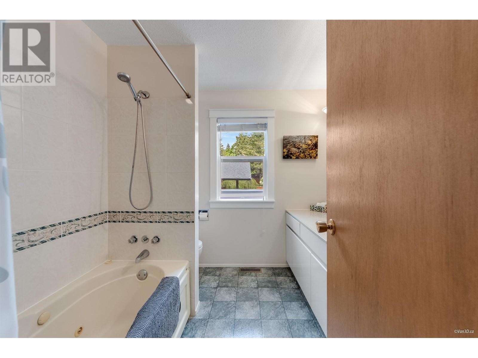 38582 Westway Avenue, Squamish, British Columbia  V8B 0L6 - Photo 26 - R3008636