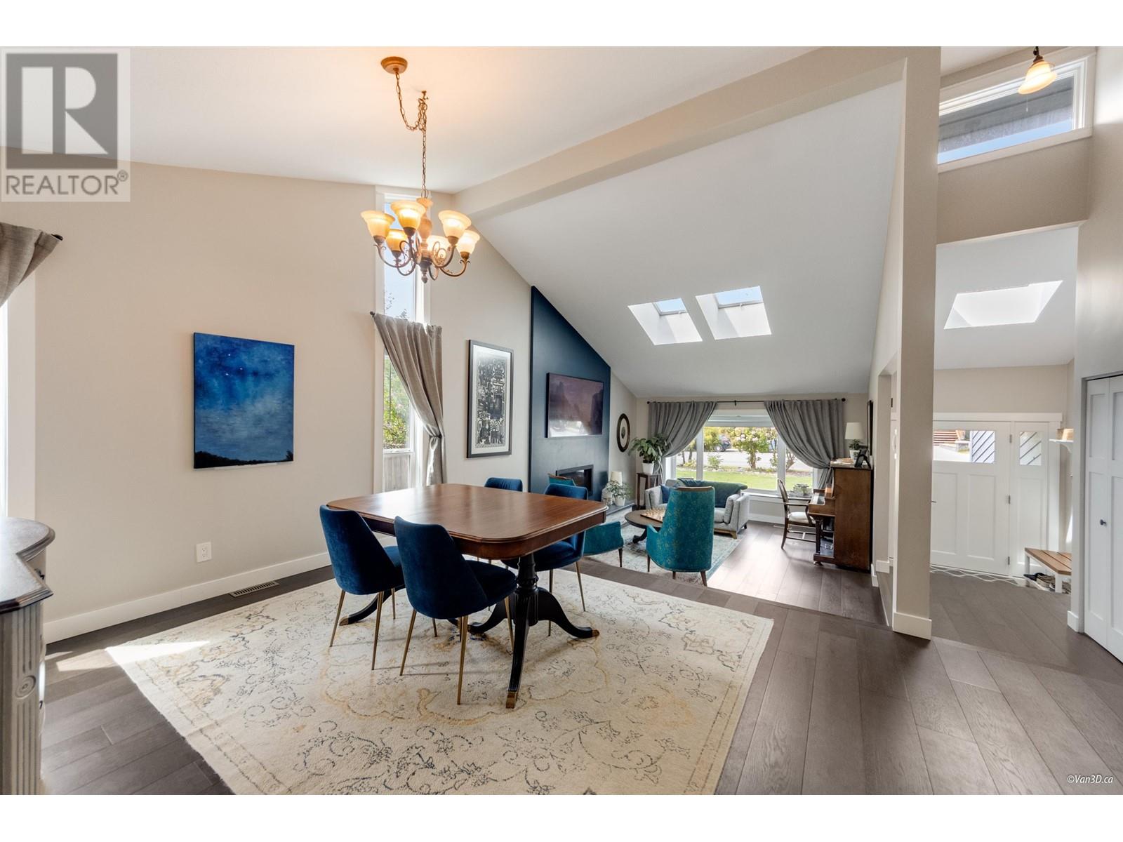 38582 Westway Avenue, Squamish, British Columbia  V8B 0L6 - Photo 9 - R3008636