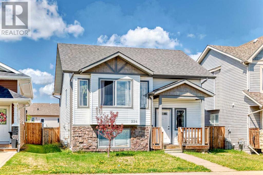 224 Vanson Close, Red Deer, Alberta  T4R 0E8 - Photo 1 - A2221572