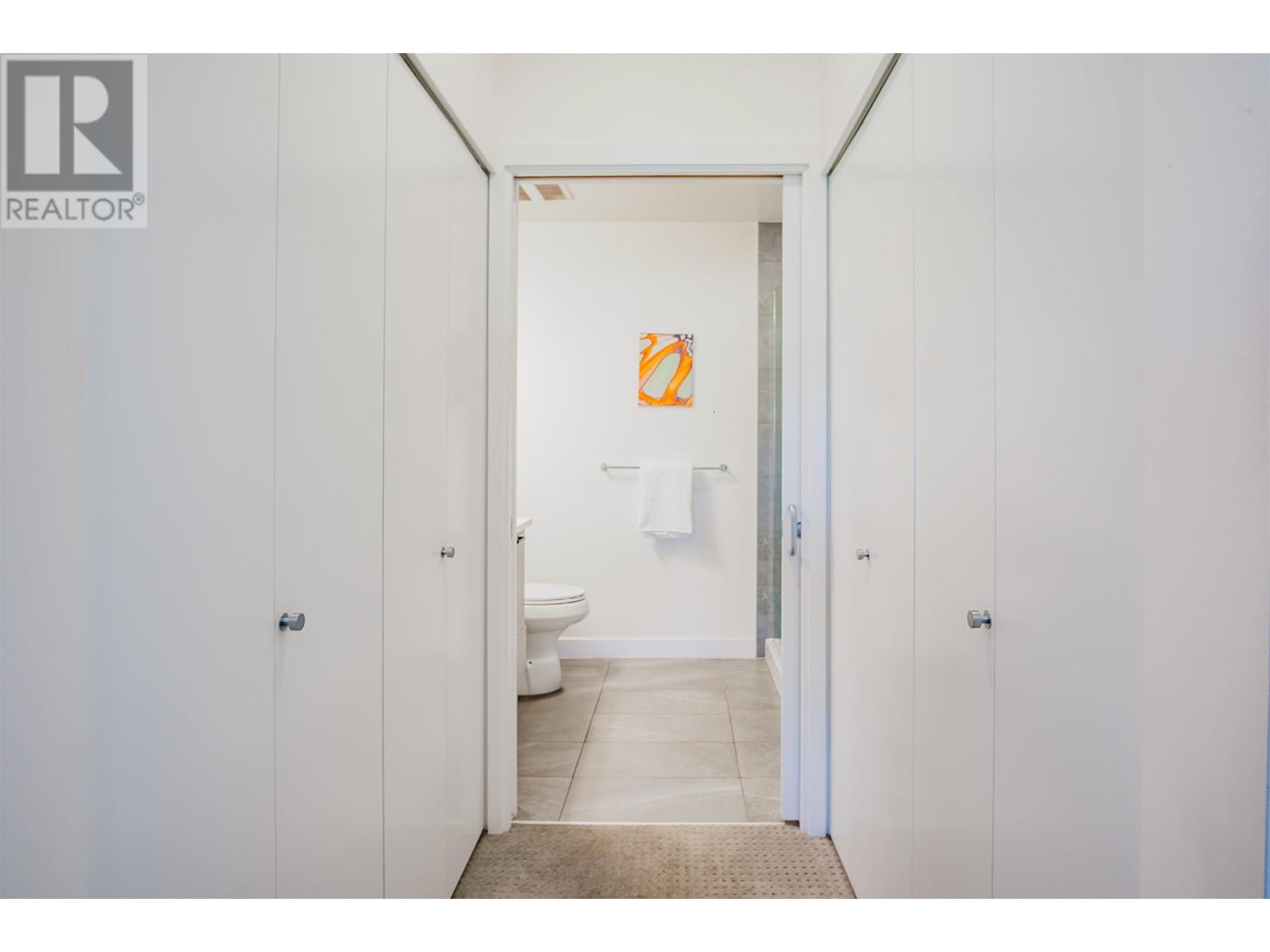 320 7133 14th Avenue, Burnaby, British Columbia  V4N 0H5 - Photo 15 - R3008132