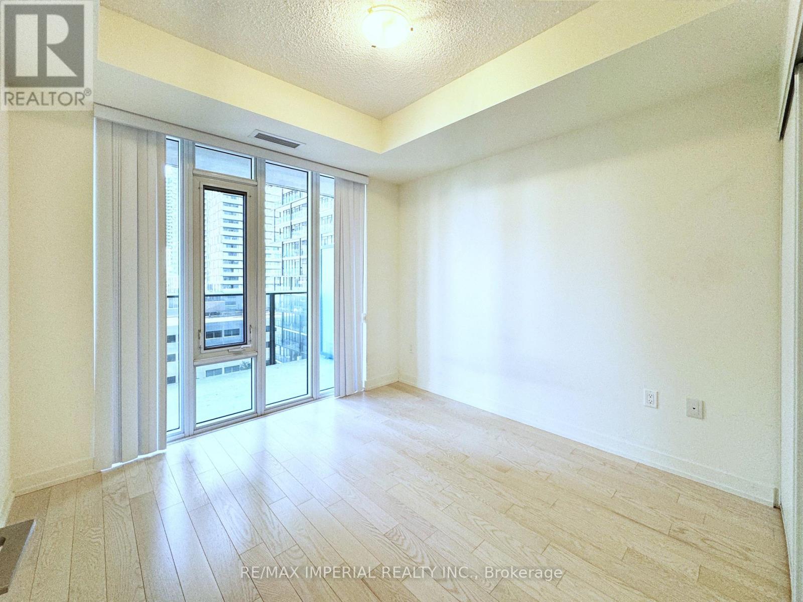 1715 - 330 Richmond Street N, Toronto (Waterfront Communities), Ontario  M5V 1X2 - Photo 19 - C12180279