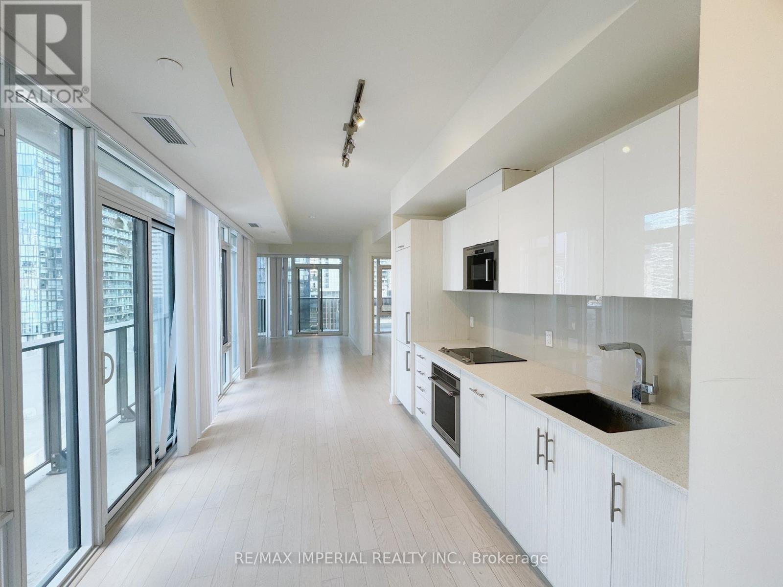 1715 - 330 Richmond Street N, Toronto (Waterfront Communities), Ontario  M5V 1X2 - Photo 6 - C12180279