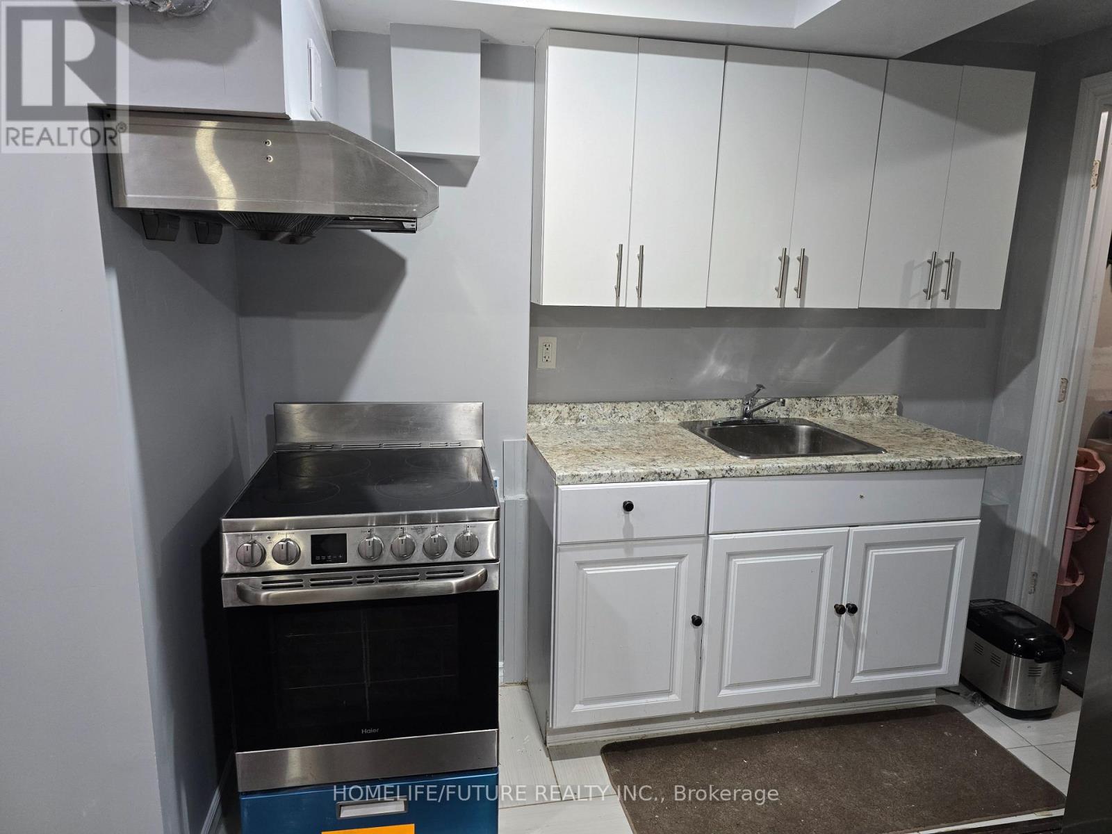 BSMT - 212 BONSPIEL DRIVE, Toronto, Ontario