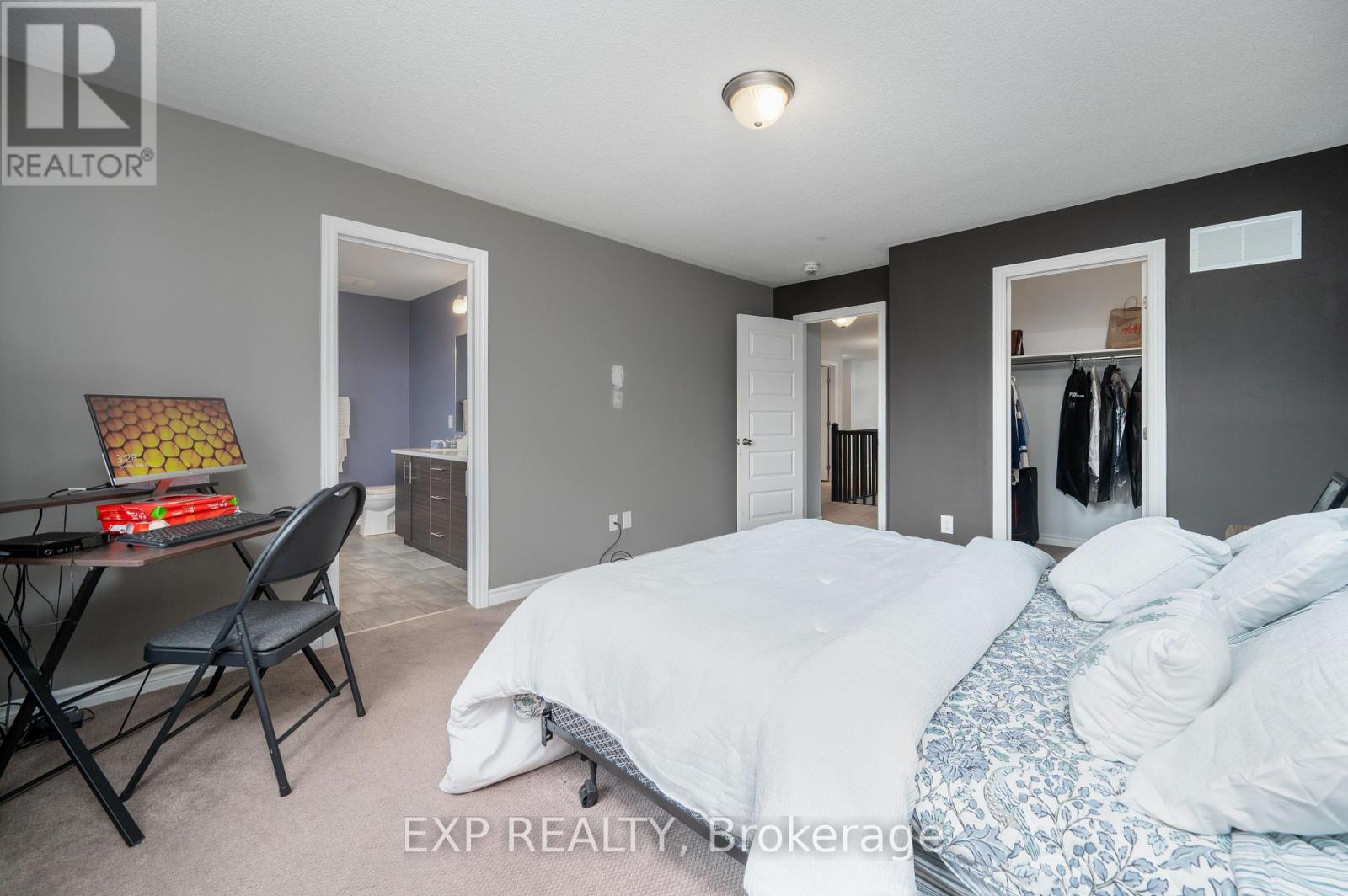 125 Sweetvalley Drive, Ottawa, Ontario  K4A 1A4 - Photo 15 - X12180144