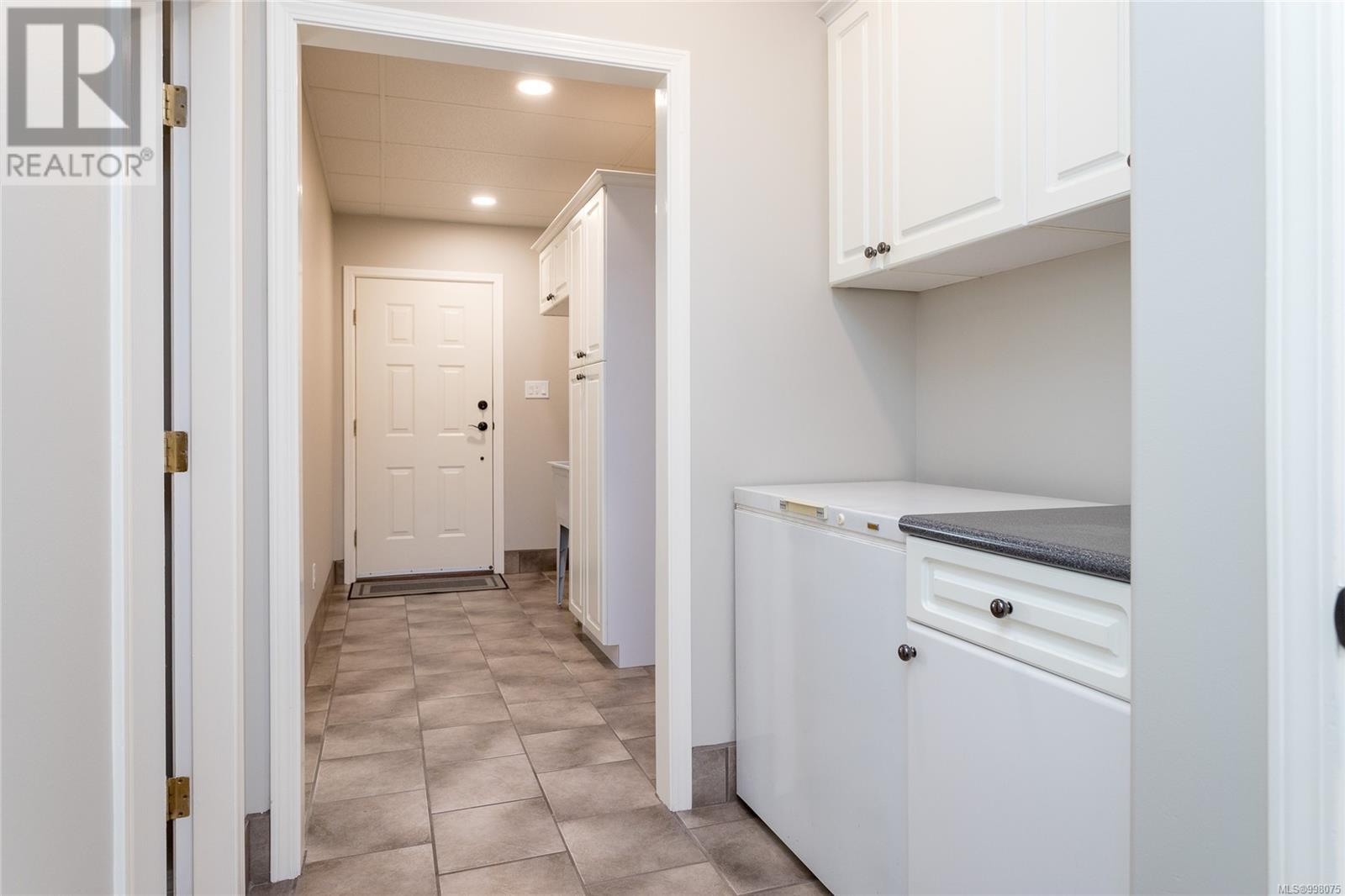 5395 Munn Rd, Highlands, British Columbia  V9E 1G8 - Photo 39 - 998075