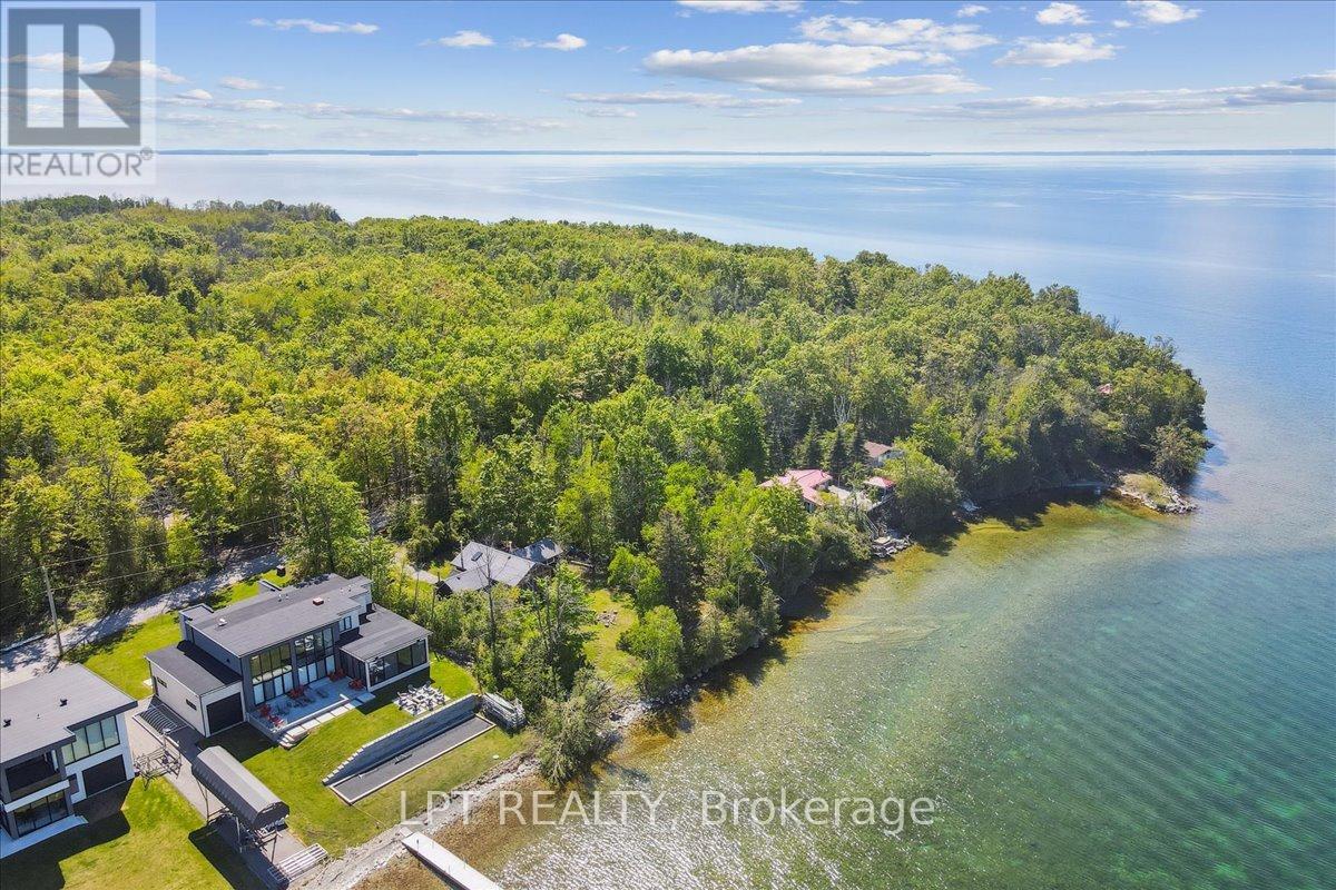 1689 Chief Joseph Snake Road, Georgina Islands (Georgina Island), Ontario  L0E 1R0 - Photo 1 - N12180282