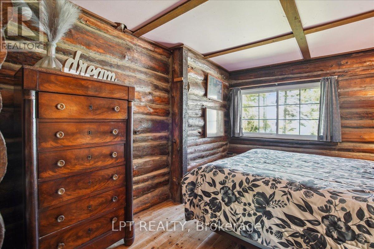 1689 Chief Joseph Snake Road, Georgina Islands (Georgina Island), Ontario  L0E 1R0 - Photo 16 - N12180282