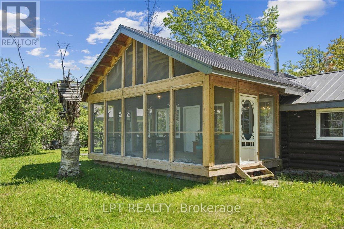 1689 Chief Joseph Snake Road, Georgina Islands (Georgina Island), Ontario  L0E 1R0 - Photo 37 - N12180282