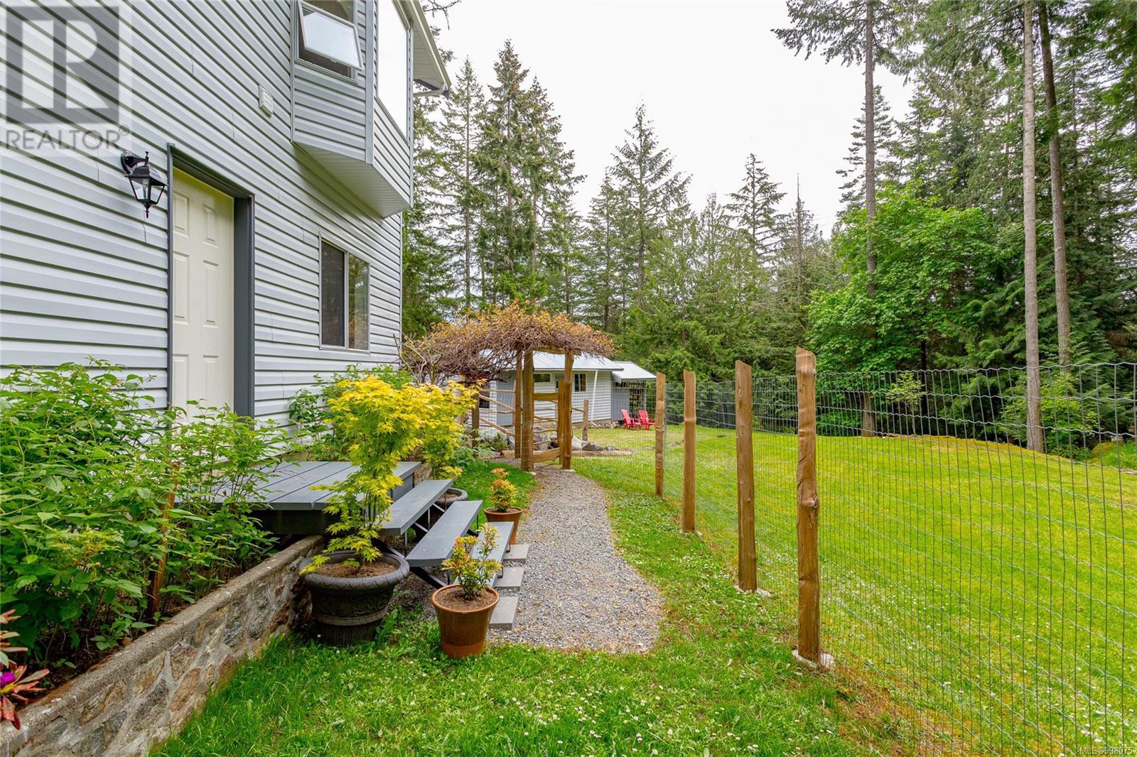 5395 Munn Rd, Highlands, British Columbia  V9E 1G8 - Photo 47 - 998075