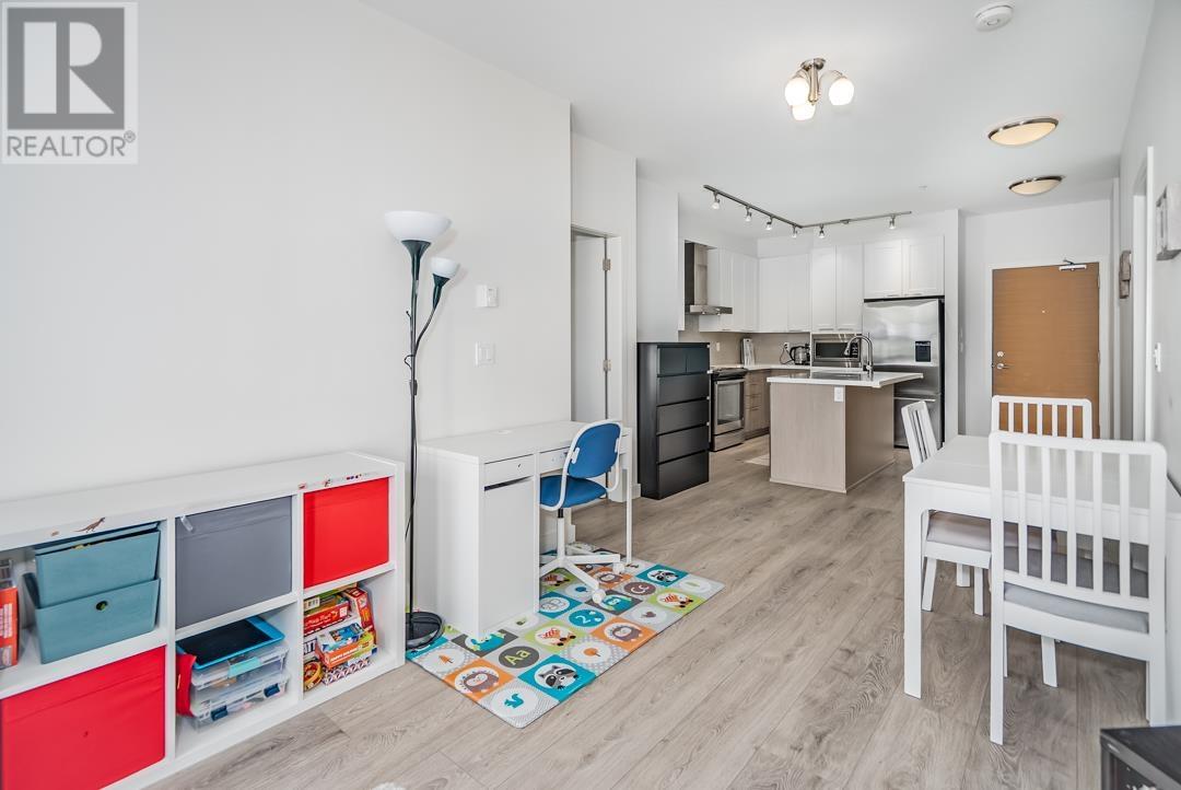 303 611 Regan Avenue, Coquitlam, British Columbia  V3J 0E5 - Photo 18 - R3008356