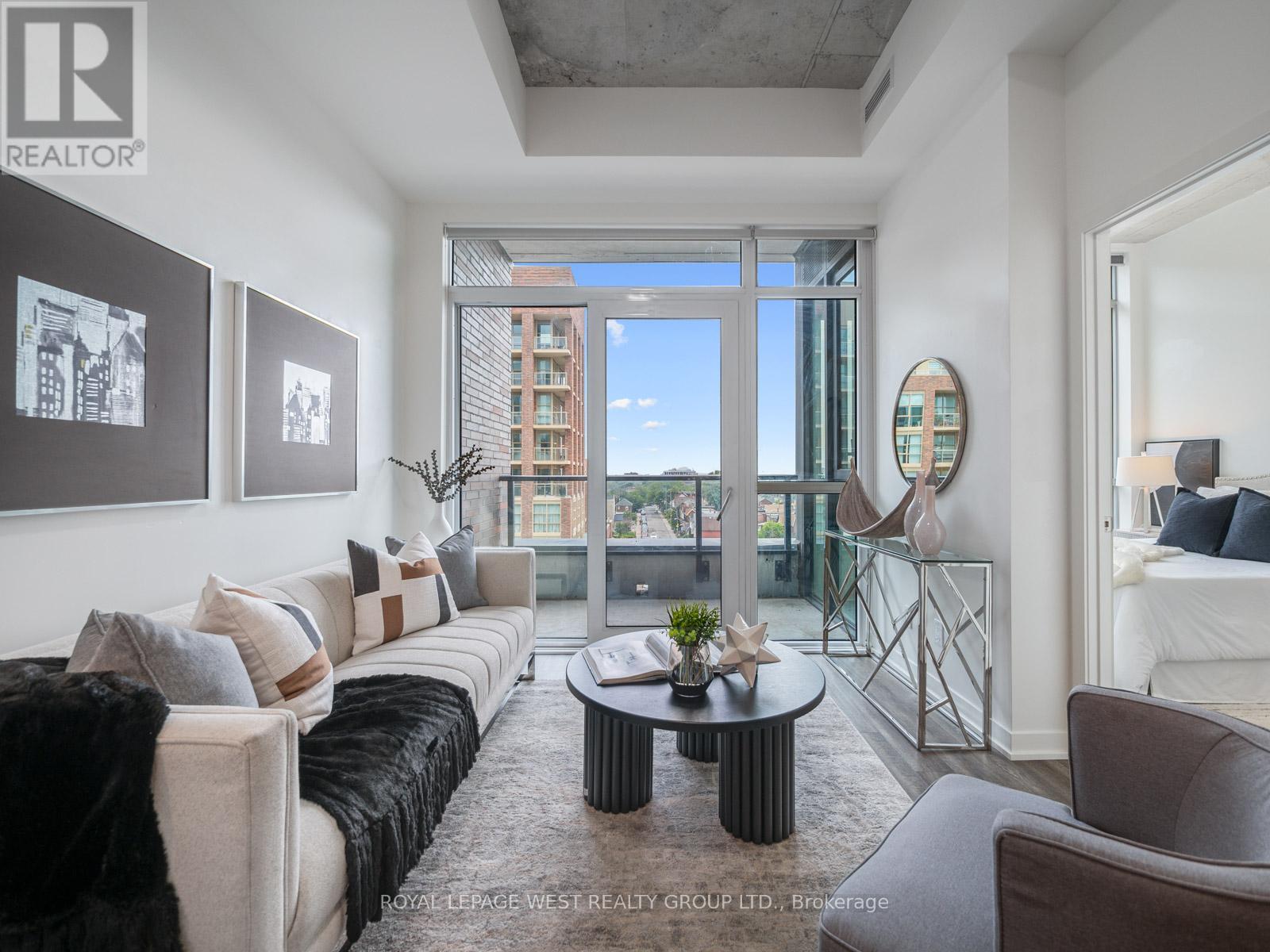 Property at 713 - 1808 ST CLAIR AVENUE W image 3