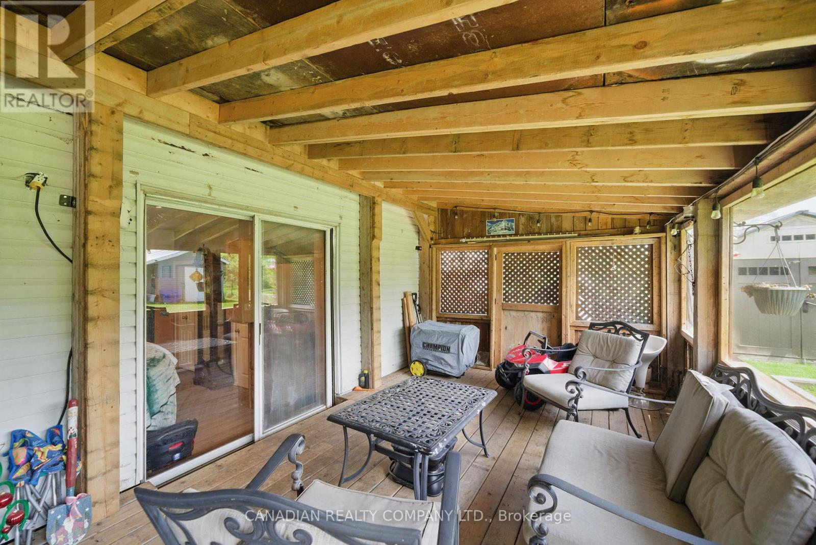 20 Robinson Avenue, Kawartha Lakes, Ontario  K0M 2B0 - Photo 34 - X12180270