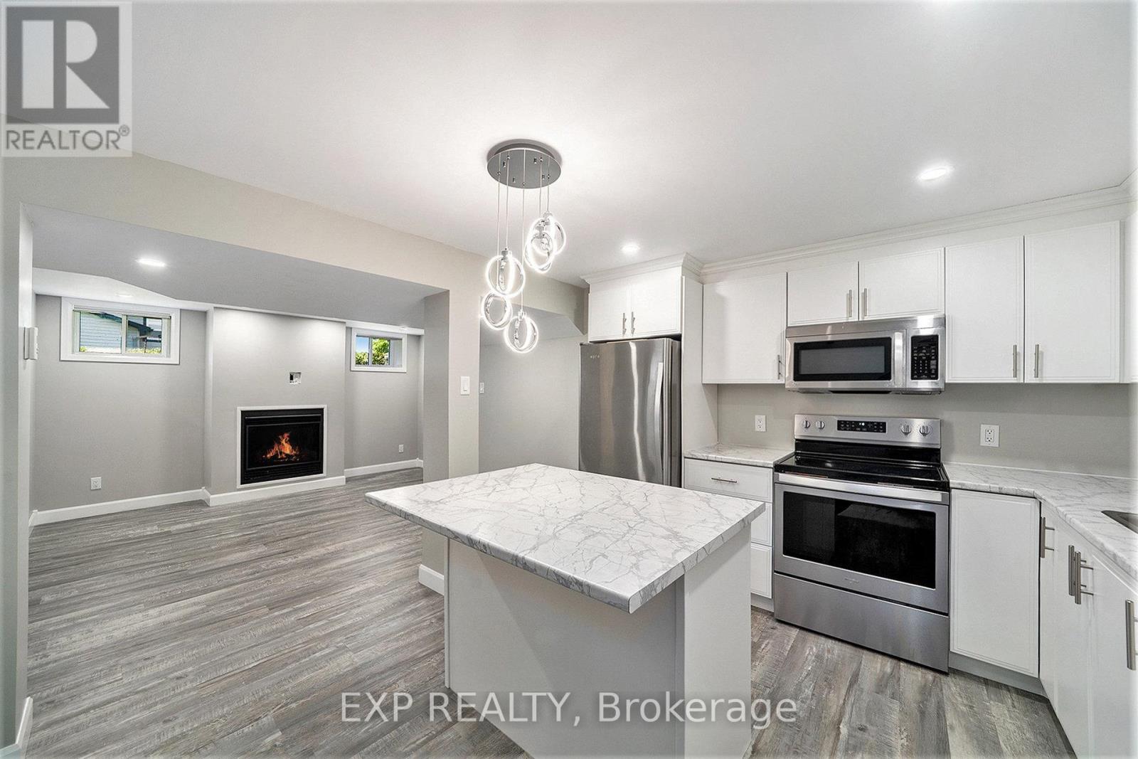 B - 920 Laviolette St Street, Clarence-Rockland, Ontario  K4K 1B1 - Photo 5 - X12180312