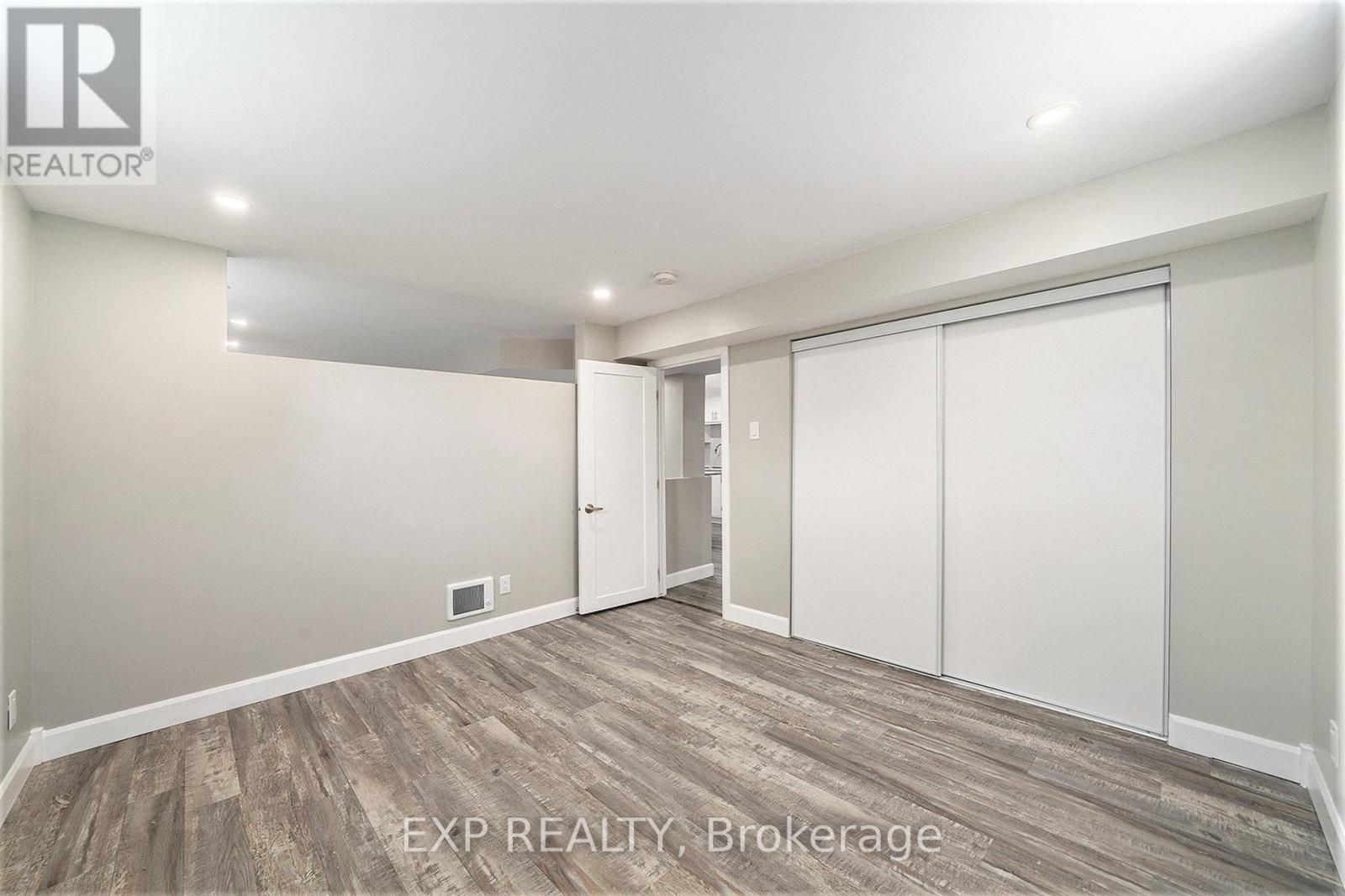 B - 920 Laviolette St Street, Clarence-Rockland, Ontario  K4K 1B1 - Photo 9 - X12180312