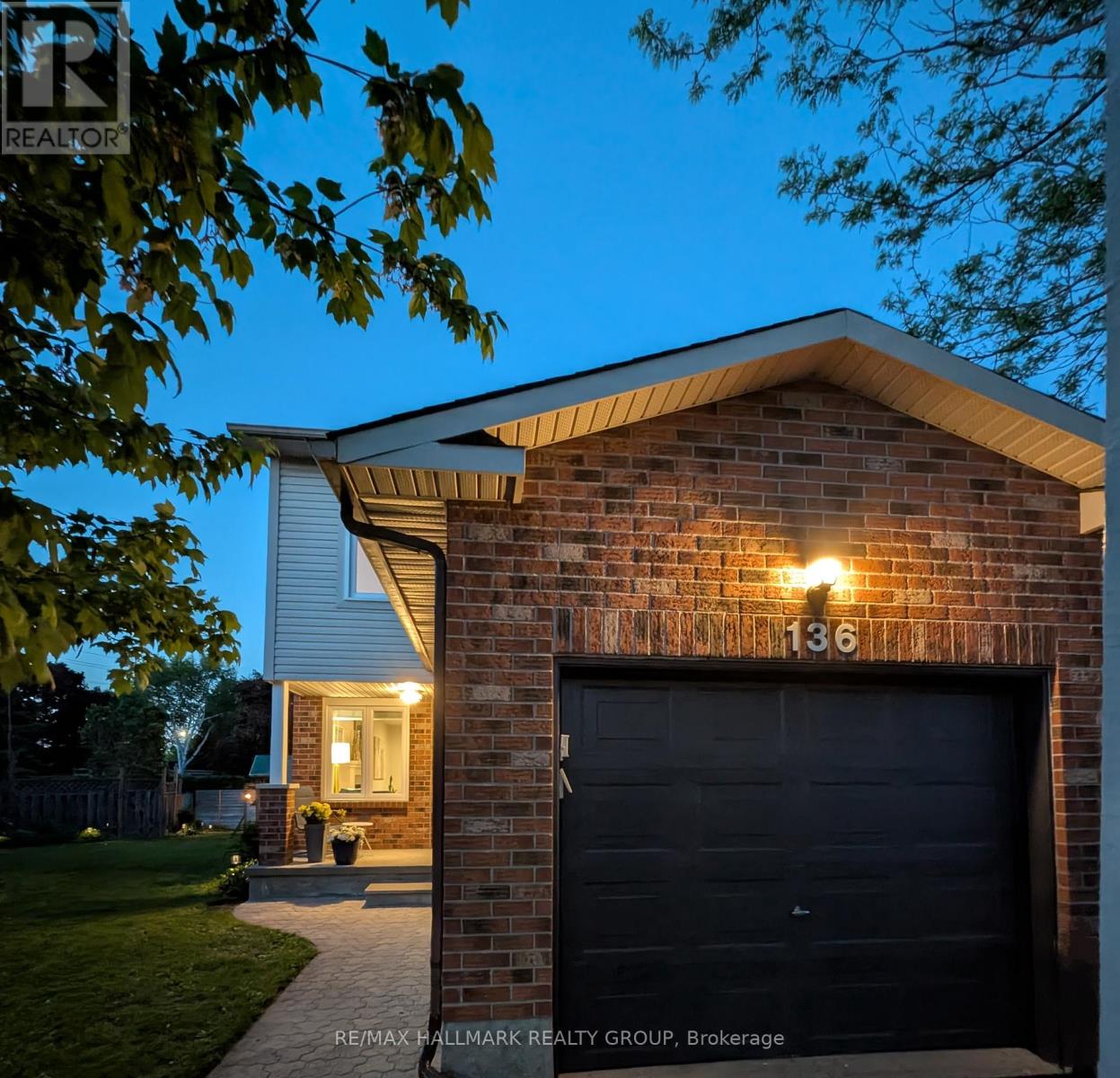 136 Montana Way, Ottawa, Ontario  K2J 4M4 - Photo 46 - X12180343
