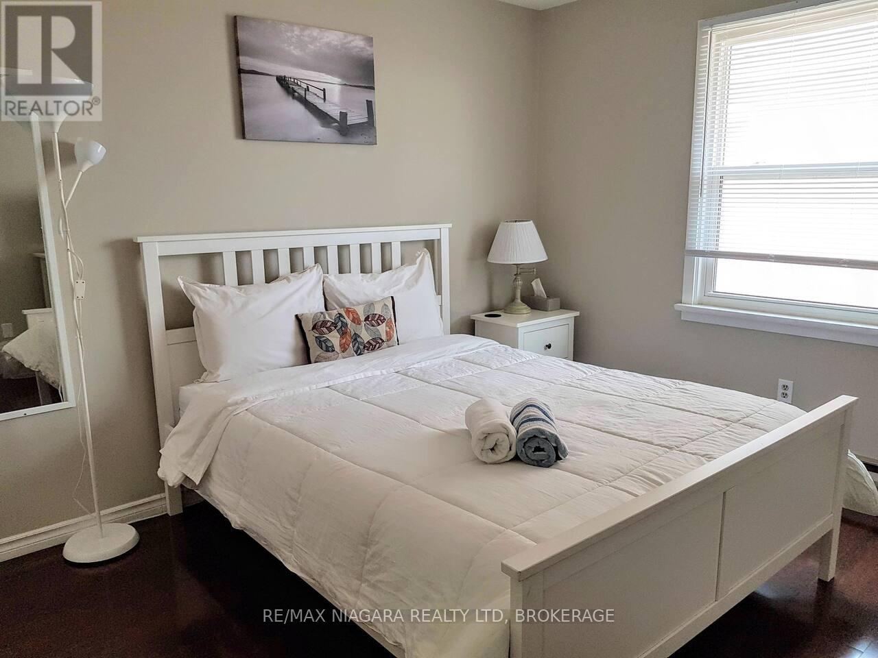5090 Mcglashan Crescent, Niagara Falls (Downtown), Ontario  L2E 3W9 - Photo 25 - X12180336