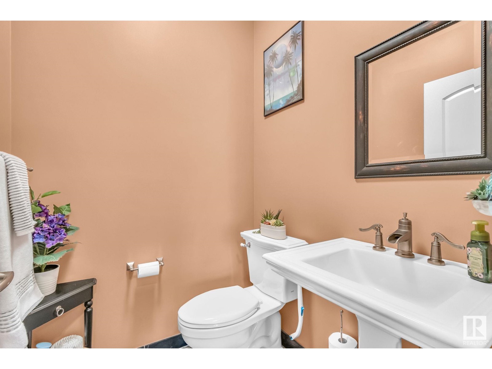 8069 166a Av Nw, Edmonton, Alberta  T5Z 3W1 - Photo 10 - E4438567