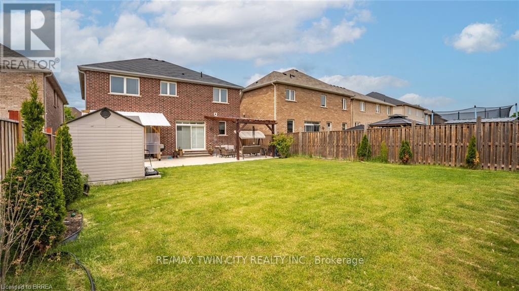 51 Burgess Crescent, Brantford, Ontario  N3T 5L5 - Photo 42 - X12180346