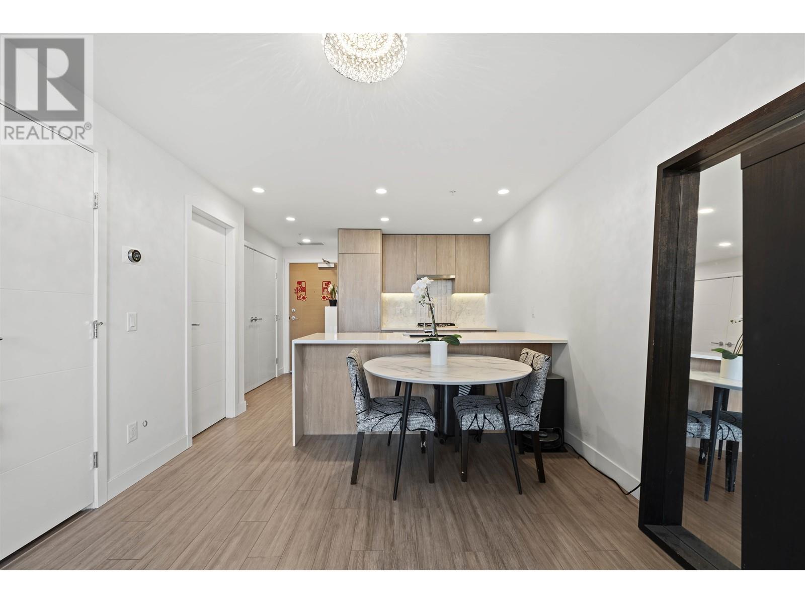 2105 6398 Silver Avenue, Burnaby, British Columbia  V5H 0C3 - Photo 7 - R3008590