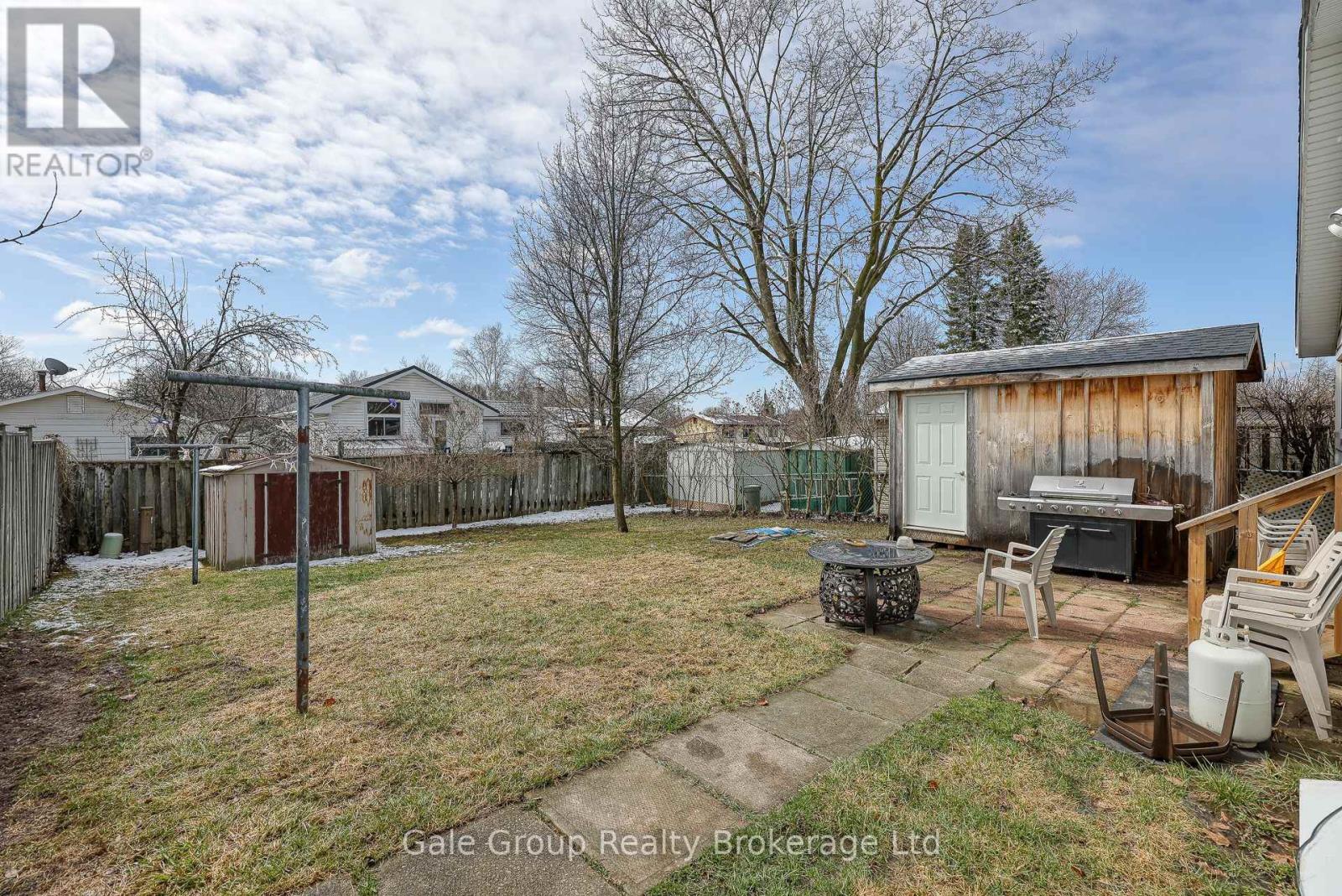 235 Huntingdon Crescent, Waterloo, Ontario  N2L 4P8 - Photo 30 - X12081009
